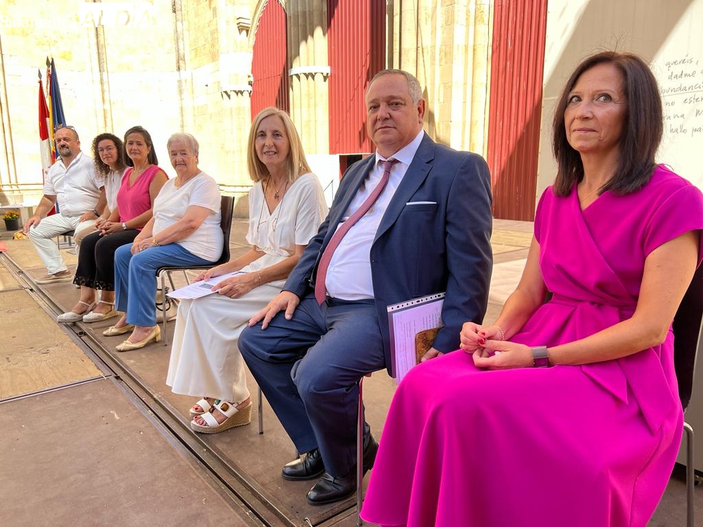 Eladio Briñón y Mario Vercher reciben los títulos de hijo predilecto e hijo adoptivo de la villa ducal respectivamente