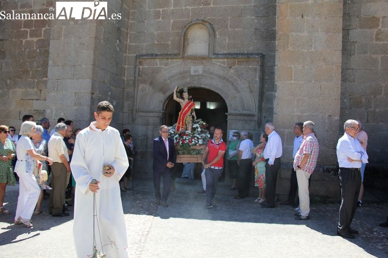 Misa y procesión para honrar a San Sebastián en Vilvestre