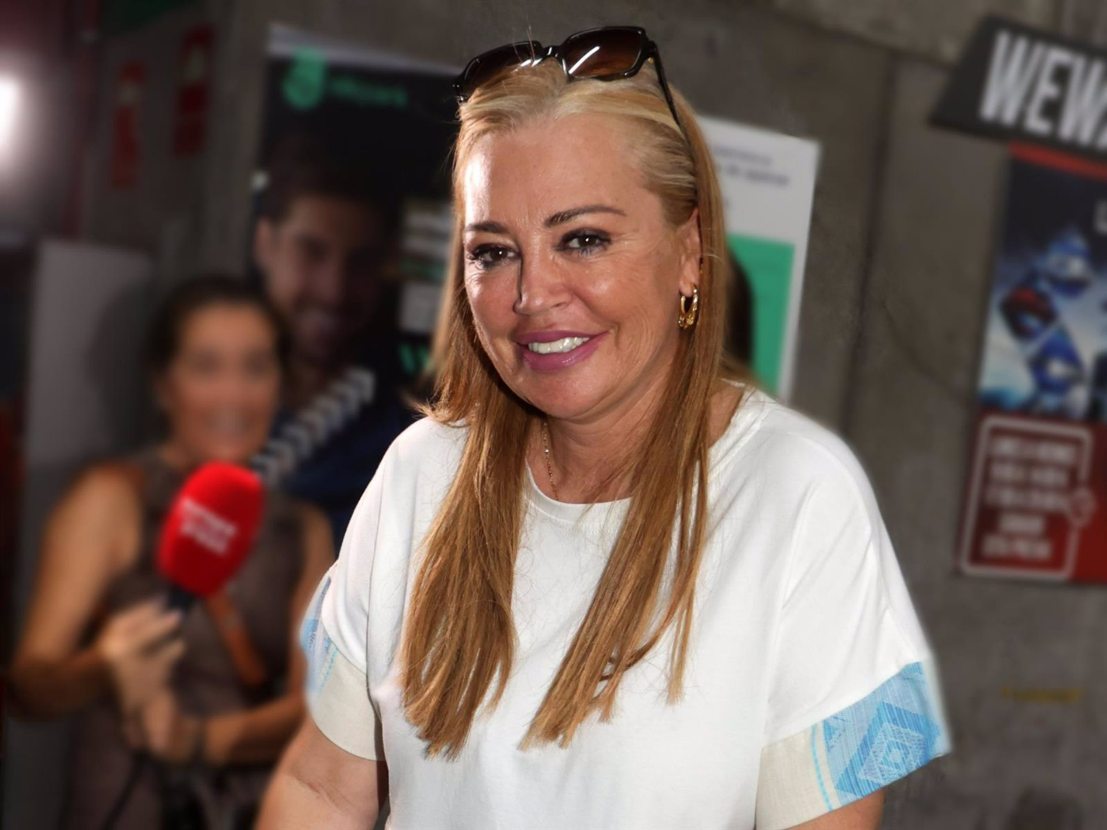 Belén Esteban echa un cable a Jesulín de Ubrique tras la graduación de su hija Andrea