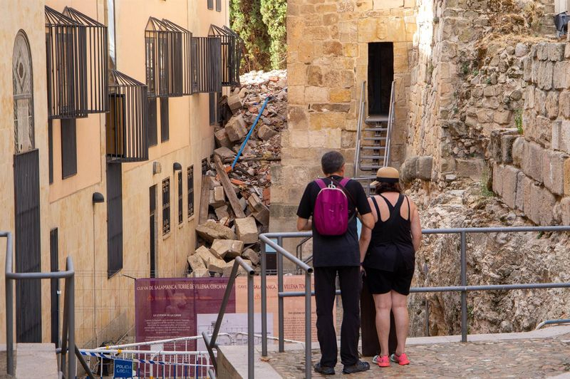 Piden la vuelta a la normalidad de la Cueva de Salamanca