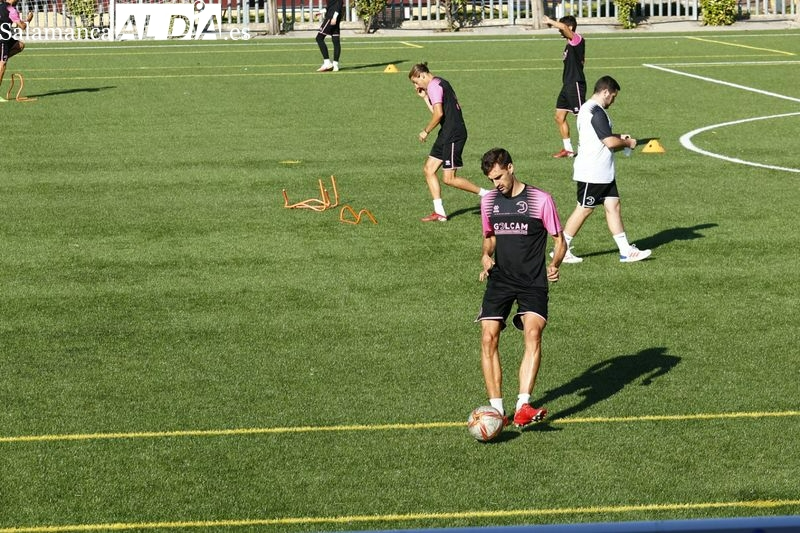 De Miguel y Óscar Sanz, disponibles para el Unionistas - Alcorcón B