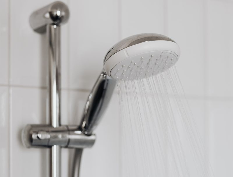 Rutinas fáciles para ahorrar agua en casa