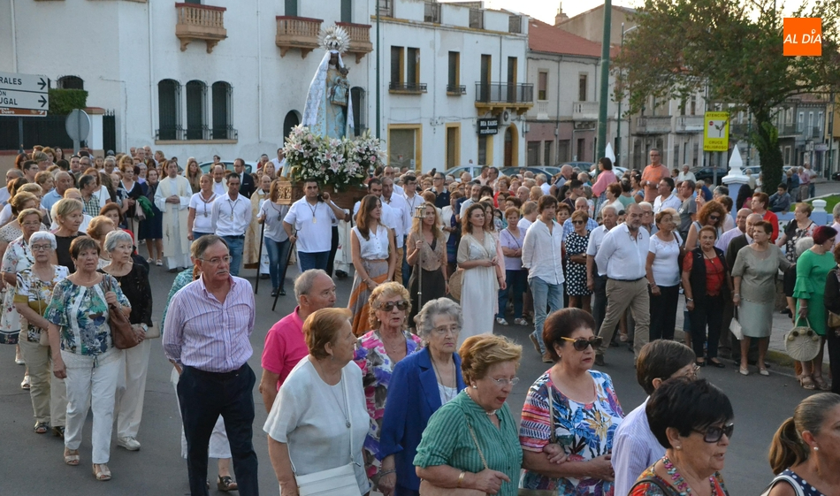 La Virgen de la Peña podrá por fin este año procesionar por las calles mirobrigenses