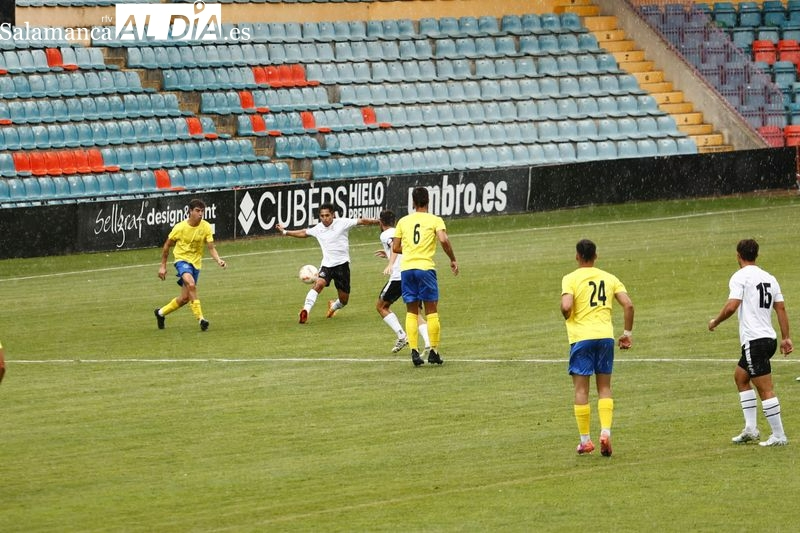 Gustavo cae lesionado del tobillo y queda a la espera de evolución para conocer su tiempo de baja en el Salamanca UDS