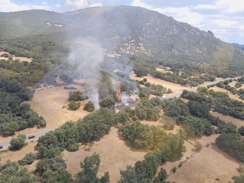 Declarado el nivel 1 en el incendio de Los Llanos de Tormes 