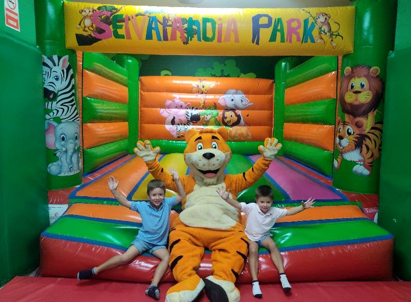 Reapertura benéfica de este parque infantil para ayudar a los menores con cáncer