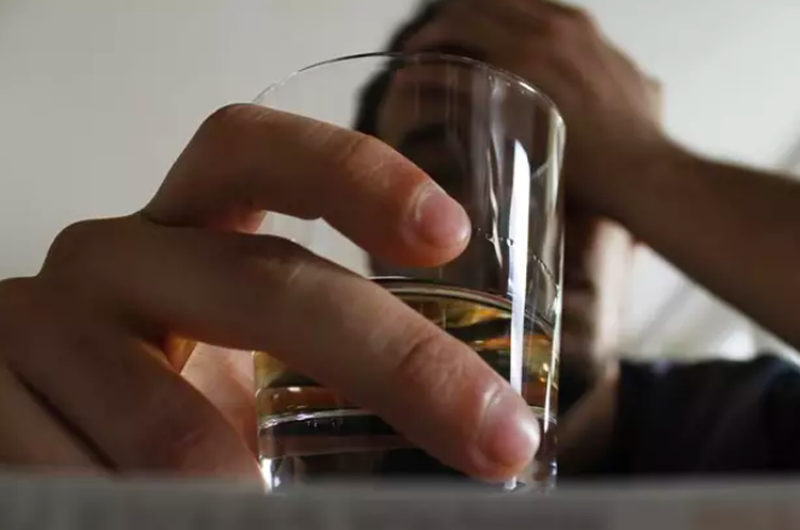 El truco para reducir el consumo de alcohol