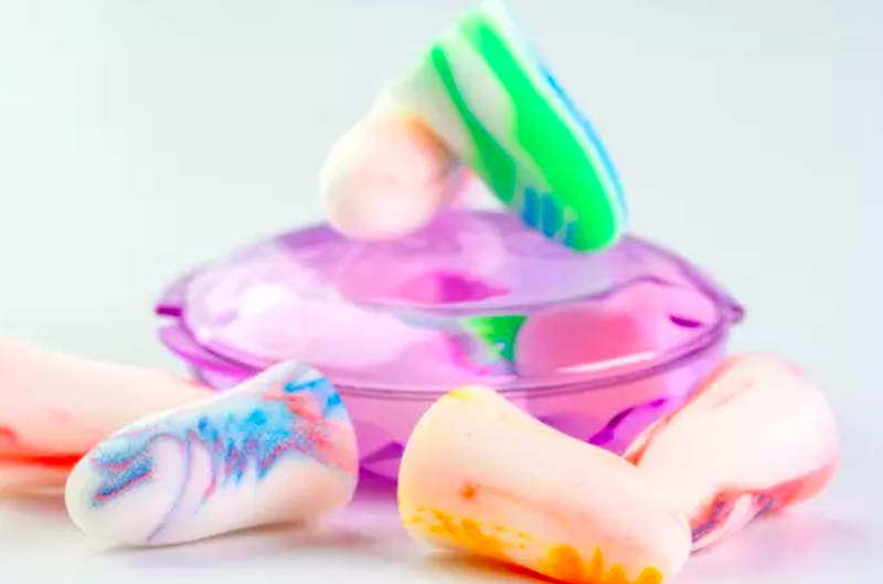 ¿Cuándo se recomienda el uso de los tapones en los oídos?