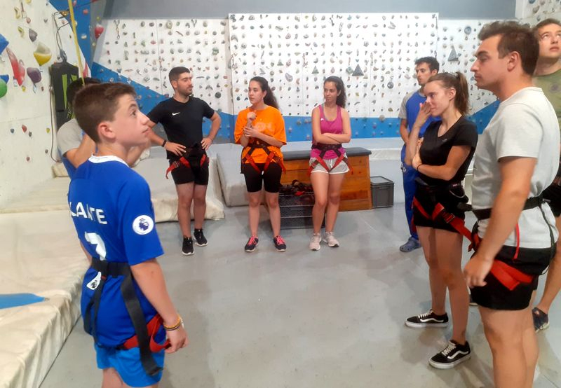 ¿Qué podemos hacer con los adolescentes y jóvenes de la casa?