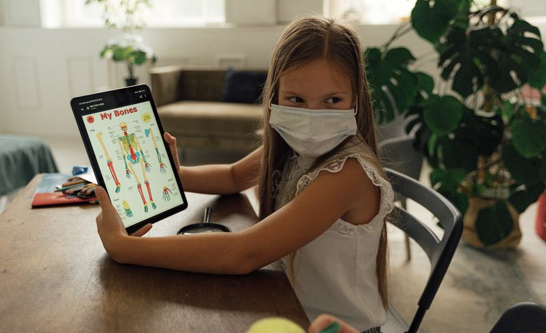 Nuevo programa de la Junta para fomentar el talento tecnológico y artístico en la Educación Primaria