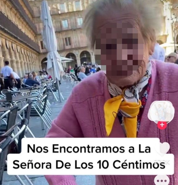 De viralizar a humillar en redes: la historia de una mujer salmantina que pide limosna en la calle