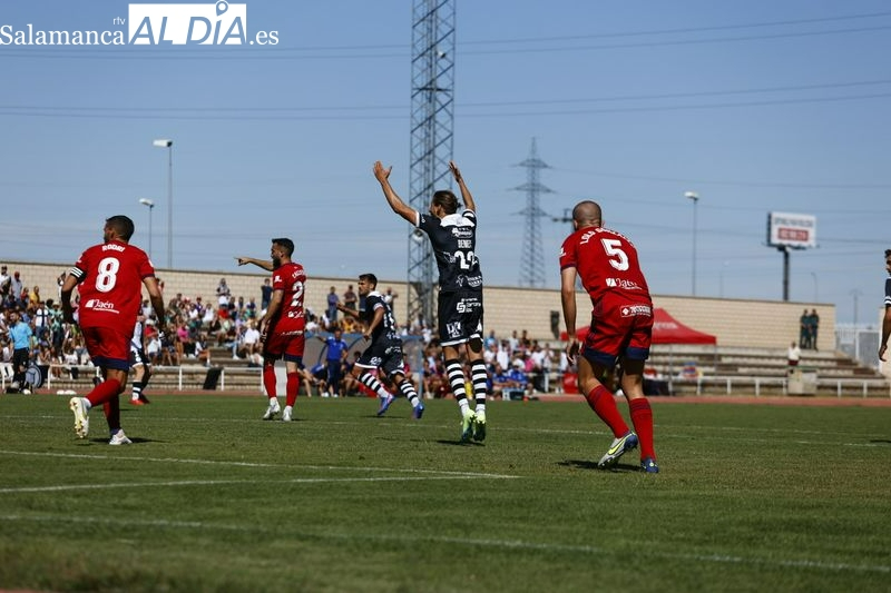 ¿Fue gol de Beneit o no? Este es el vídeo de la jugada más polémica del Unionistas - Linares