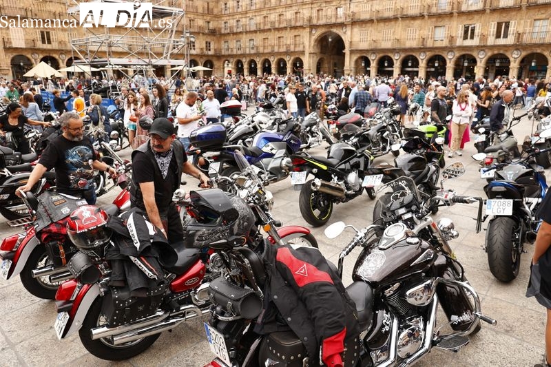 Vuelven a rugir los motores en la Plaza mayor