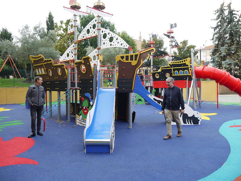 Así es el nuevo parque infantil que estrena Carbajosa 