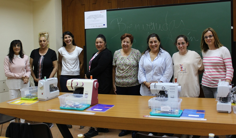 Cáritas abre su acción en Arreglos y adaptaciones de prendas y artículos en textil y piel
