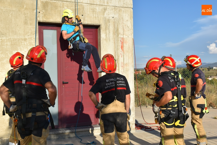 Los Bomberos mirobrigenses se forman en rescates en altura