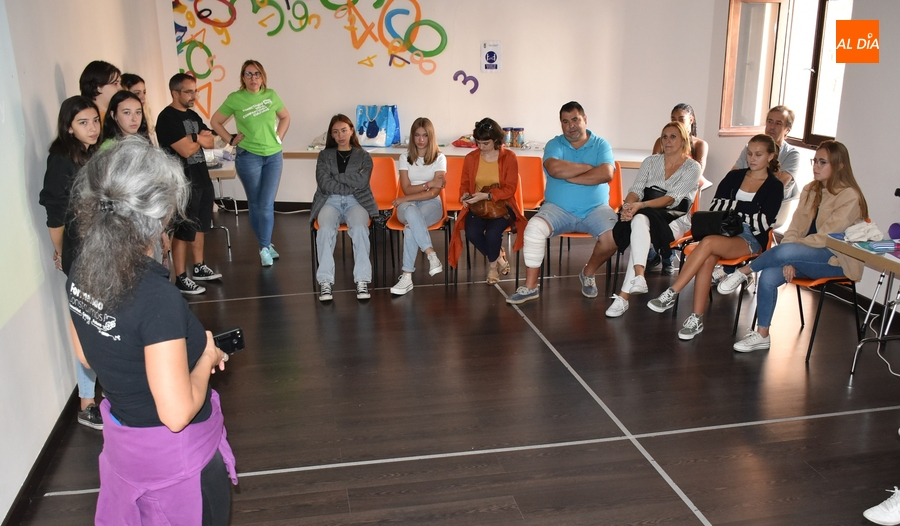 AFS reúne a las jóvenes y sus familias que están bajo su tutela este curso