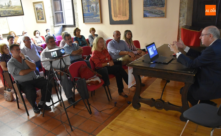 Los vínculos entre Ejército y Hacienda abren el ciclo de ponencias sobre el Catastro de Ensenada