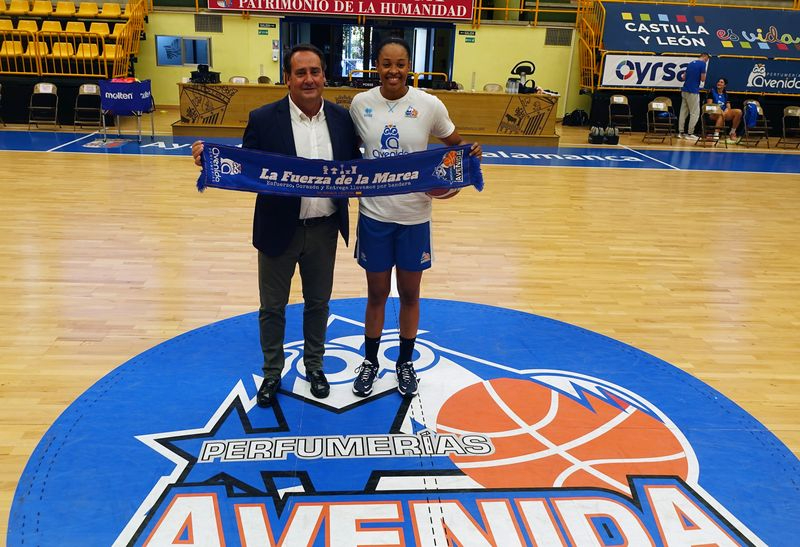 La aspiración de Erica McCall, cumplida al llegar a Perfumerías Avenida