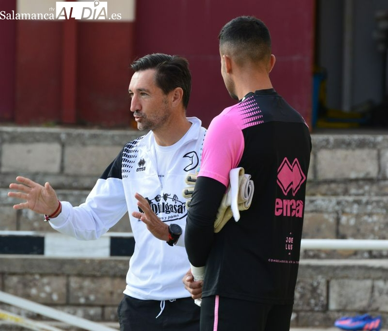 Casañ y la titularidad de Salva en Unionistas: Mañana veréis si es titular. La portería no me preocupa