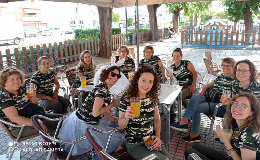 Día de despedida de soltera viviendo a tope la Feria del Caballo