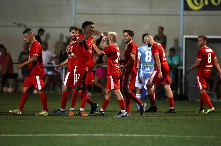 Álex Lorenzo: El inicio de temporada en el CD Guijuelo está siendo de 10 y queremos hacer del Municipal un fortín