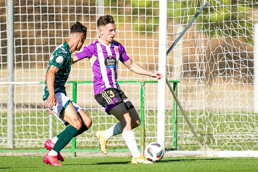 Caramelo le da los tres puntos al Guijuelo contra el Real Valladolid B (0-1)