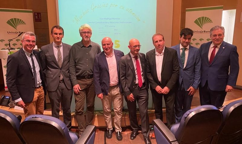 Unicaja Banco y los Administradores de Fincas de Castilla y León analizan la rehabilitación de edificios con los fondos Next Generation