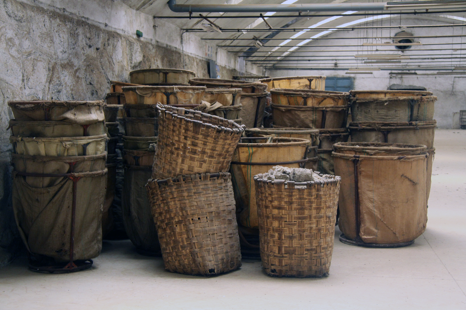 Burgos: Centro comercial y lanero 