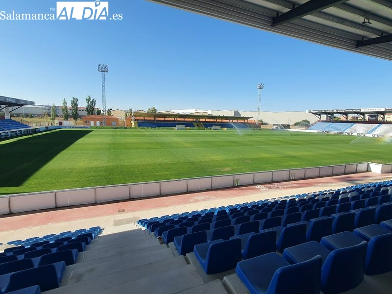 Sandoval confirma que el Unionistas - Fuenlabrada se jugará en el Reina Sofía