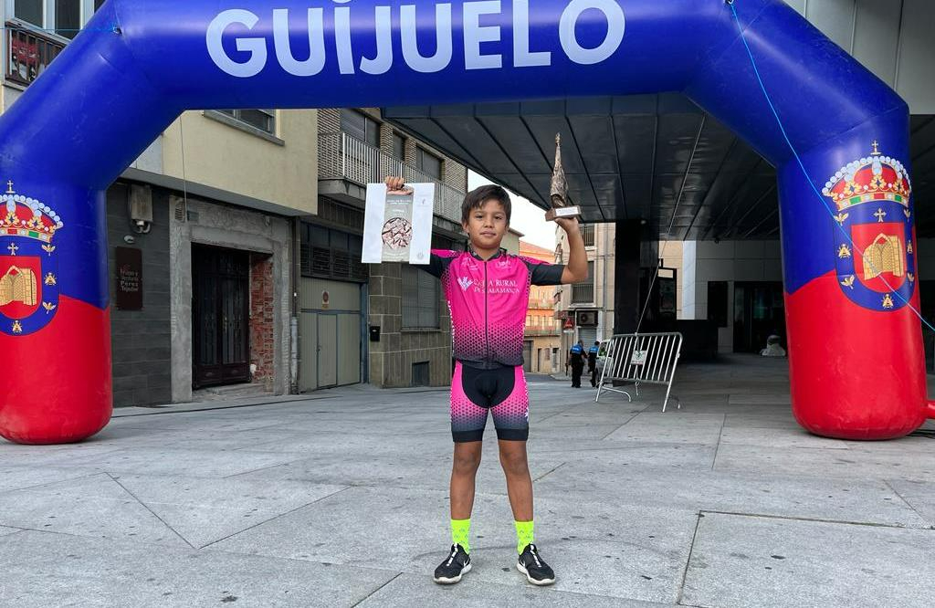 Enorme remontada hasta el podio de David Martín en Guijuelo tras verse envuelto en una caída