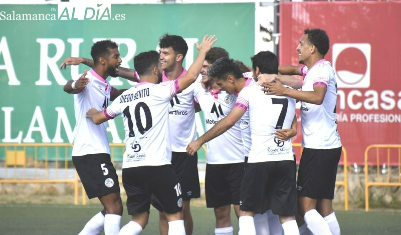 El Salamanca UDS repite como líder