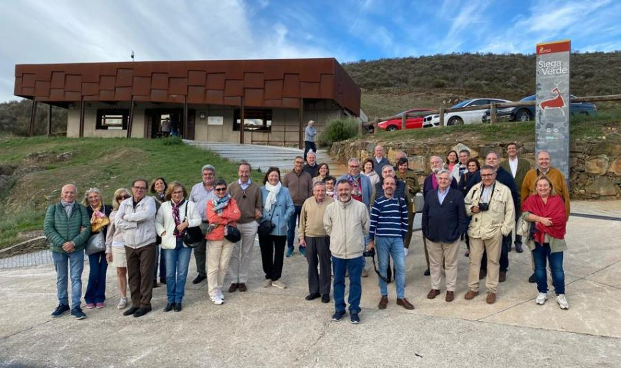 Los participantes en la Asamblea de la CECEL visitan Siega Verde