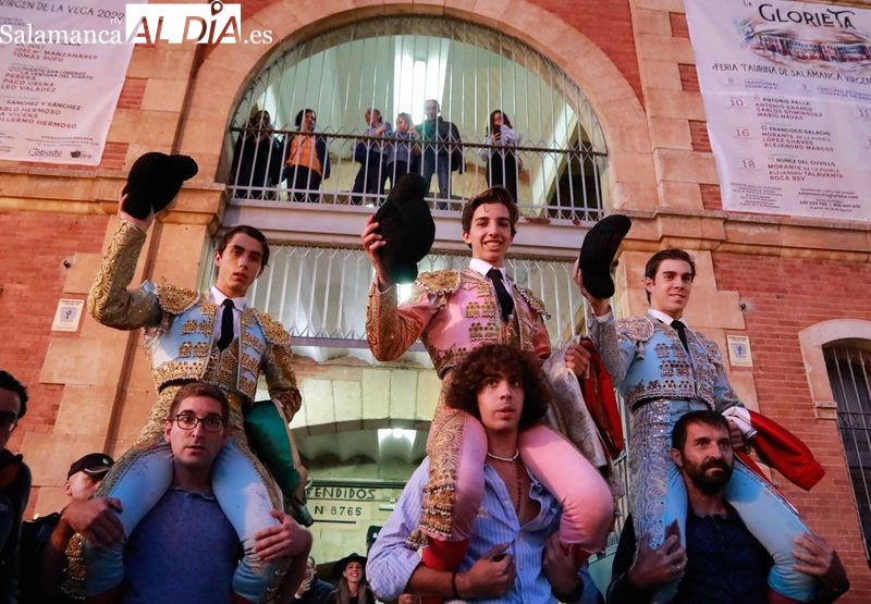 Triple puerta grande en la clase práctica de los alumnos de la Escuela Taurina en La Glorieta