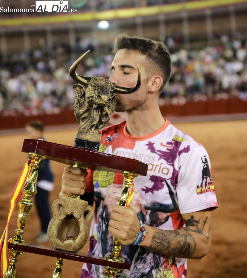 Iván González pone La Glorieta a su pies en el concurso de cortes