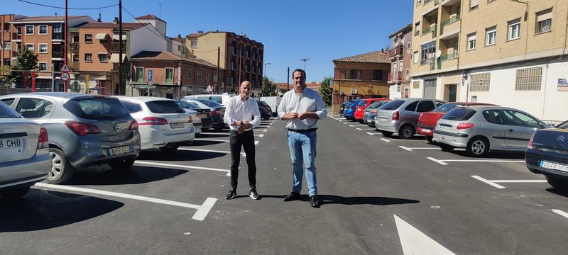 Finalizan las obras de acondicionamiento de este aparcamiento en Santa Marta 