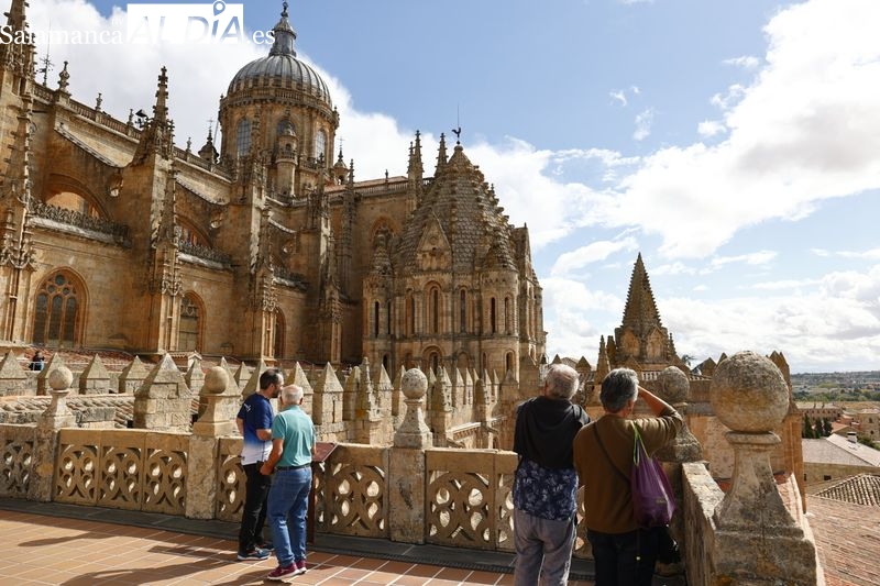 Más facilidades para que los turistas de Salamanca accedan a una noche de hotel gratuita si contratan 2 días