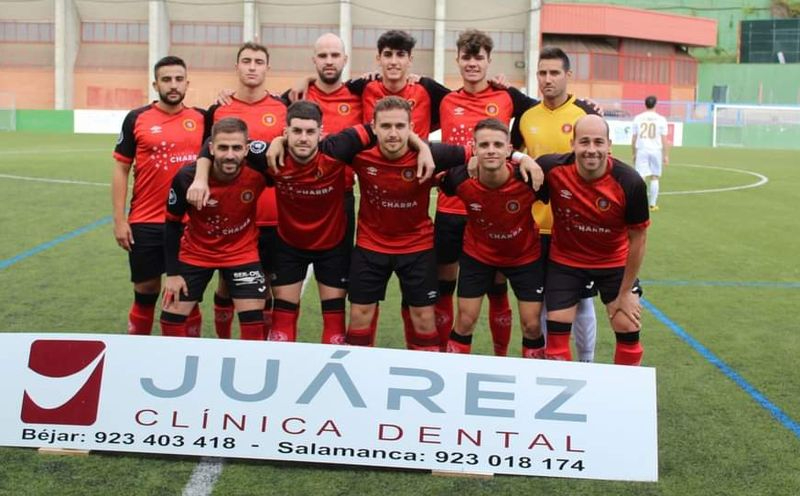 El Béjar se gusta y sigue primero 