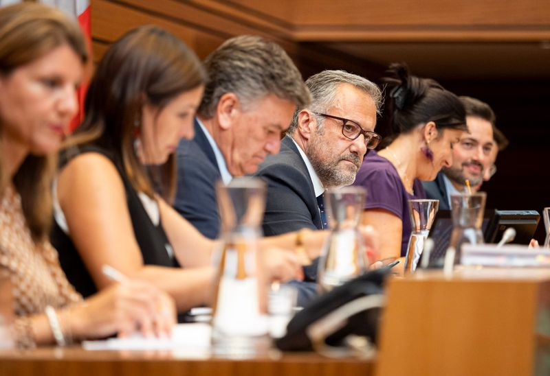 Rechazada en las Cortes la propuesta para investigar la gestión en las residencias durante la pandemia