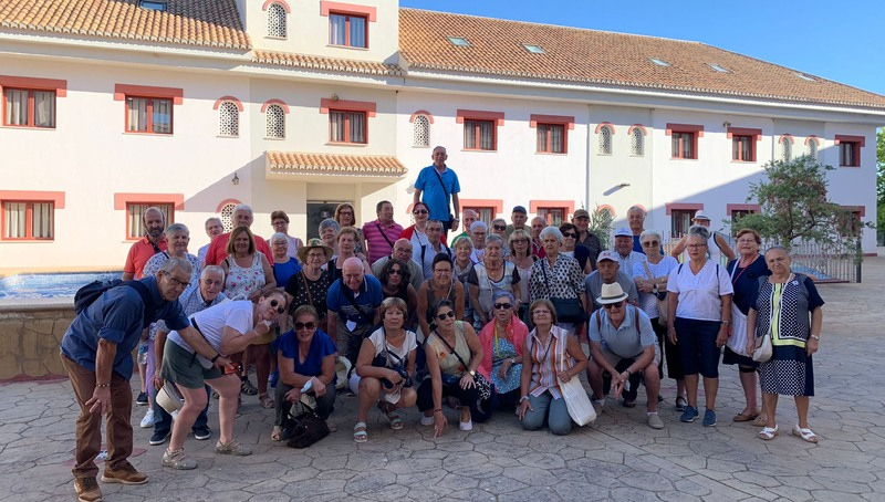 Mayores de Aldeadávila, Masueco y Encinasola realizan una excursión a Granada	