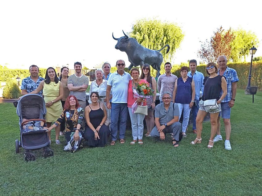 trabajadores Muebles Loma