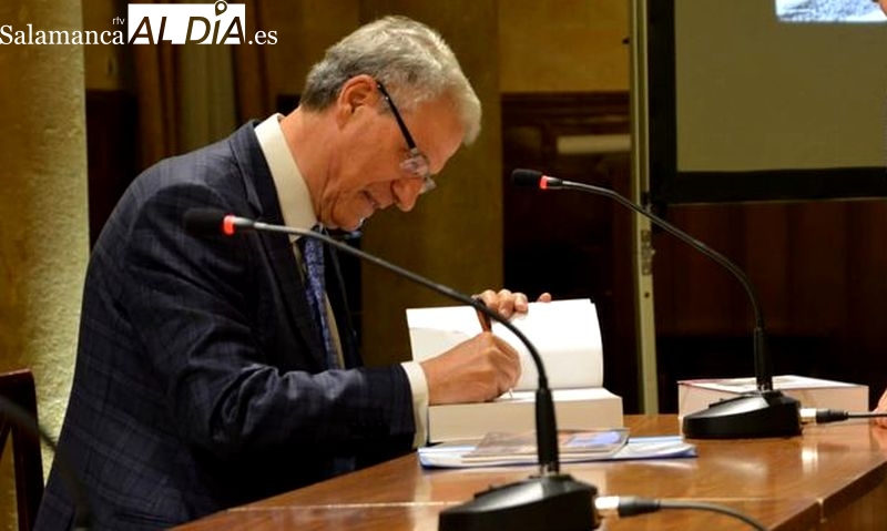 Cuenta atrás para la presentación del libro escrito por Jesús Málaga y editado por el Ayuntamiento