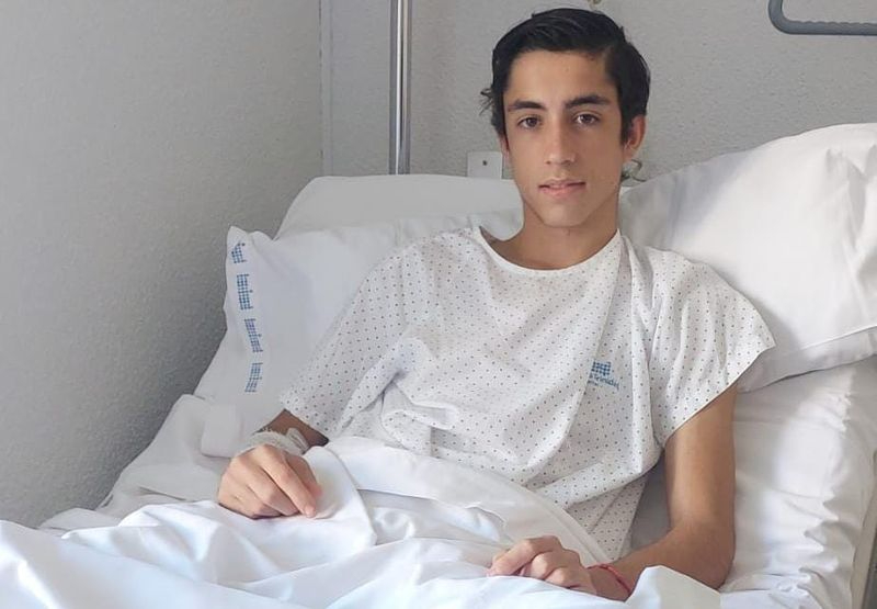 Tengo el músculo rajado entero, explica el novillero salmantino El Mene, tras su percance en Tamames