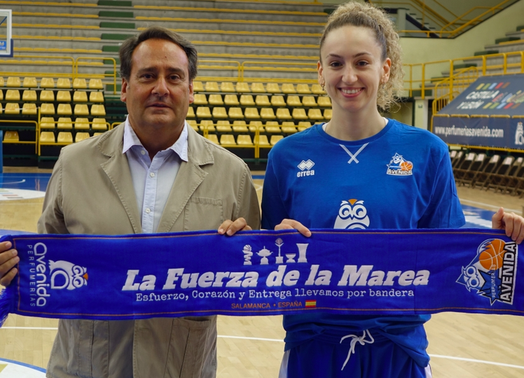 Crvendakic aterriza en Avenida súper feliz y con la filosofía bien interiorizada