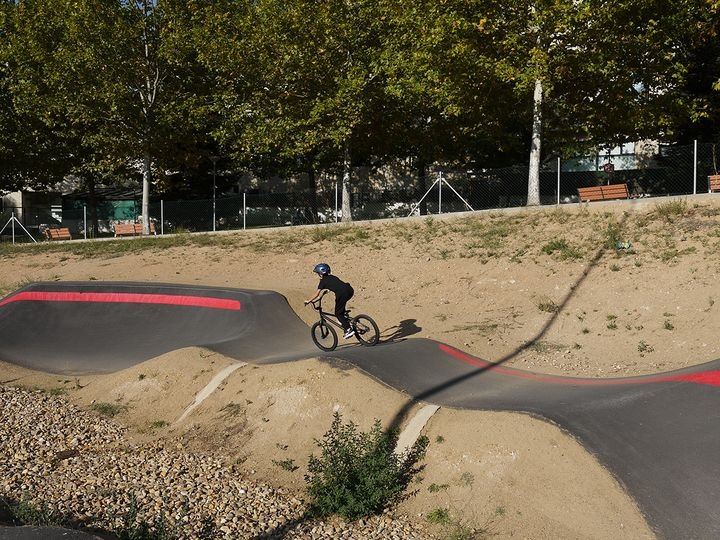 Carbajosa celebra una Kdada BMX con motivo de la Semana de la Movilidad