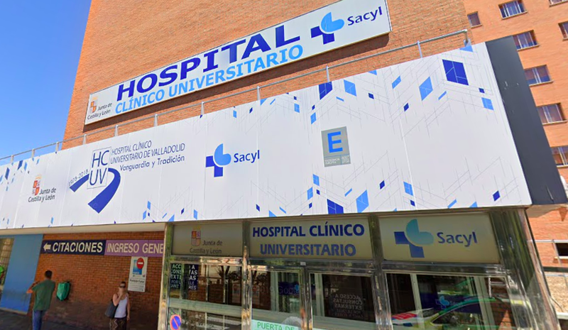 Herido un joven atropellado con su patinete por un turismo en Valladolid después ser empujado por otra persona