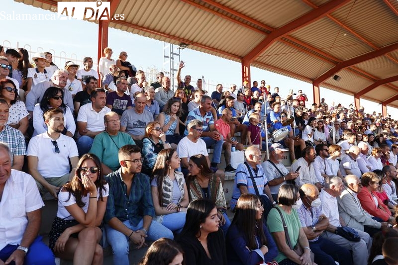 Lleno en Salamaq para disfrutar con los alumnos de la Escuela de Tauromaquia