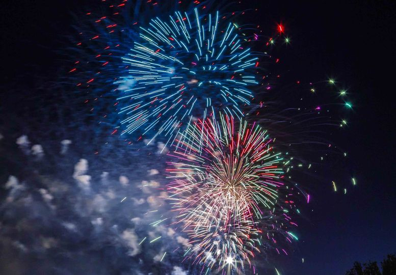 La XXXII Ofrenda Floral  o los fuegos artificiales, entre la programación que marcará el inicio de las Ferias 