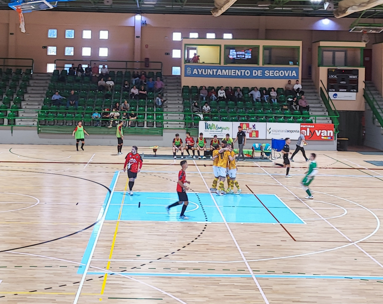 Unionistas FS se estrena a domicilio al superar a un rocoso Segosala (3-5)