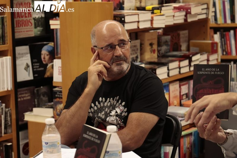 Tomás García Merino presenta su segunda novela en la Casa de las Conchas